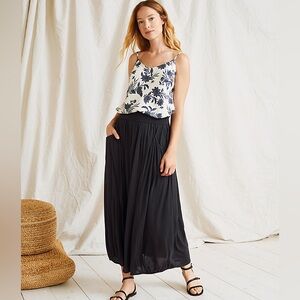 Garnet Hill Favorite Knit Maxi Skirt NWOT Size PL Black